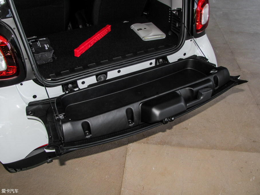 2015smart fortwo 1.0L Ӳ`Ӱ