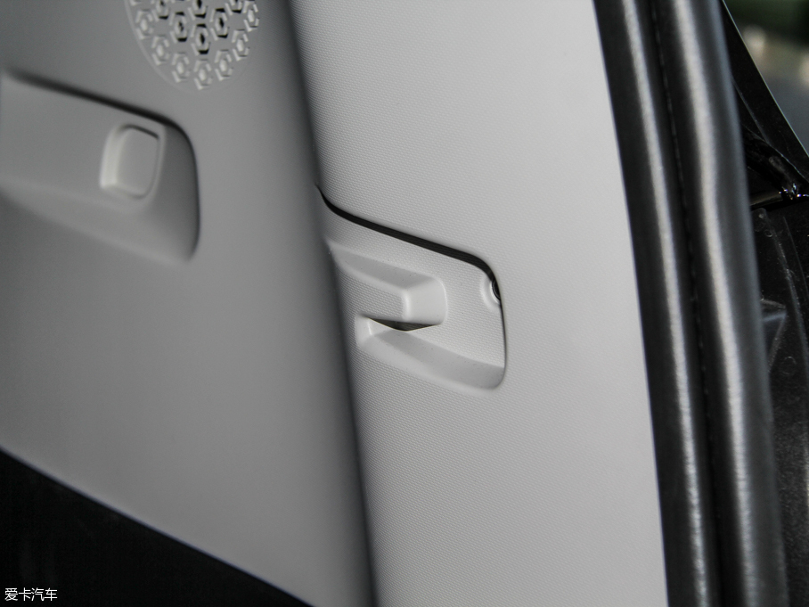 2015smart fortwo 1.0L Ӳ`Ӱ