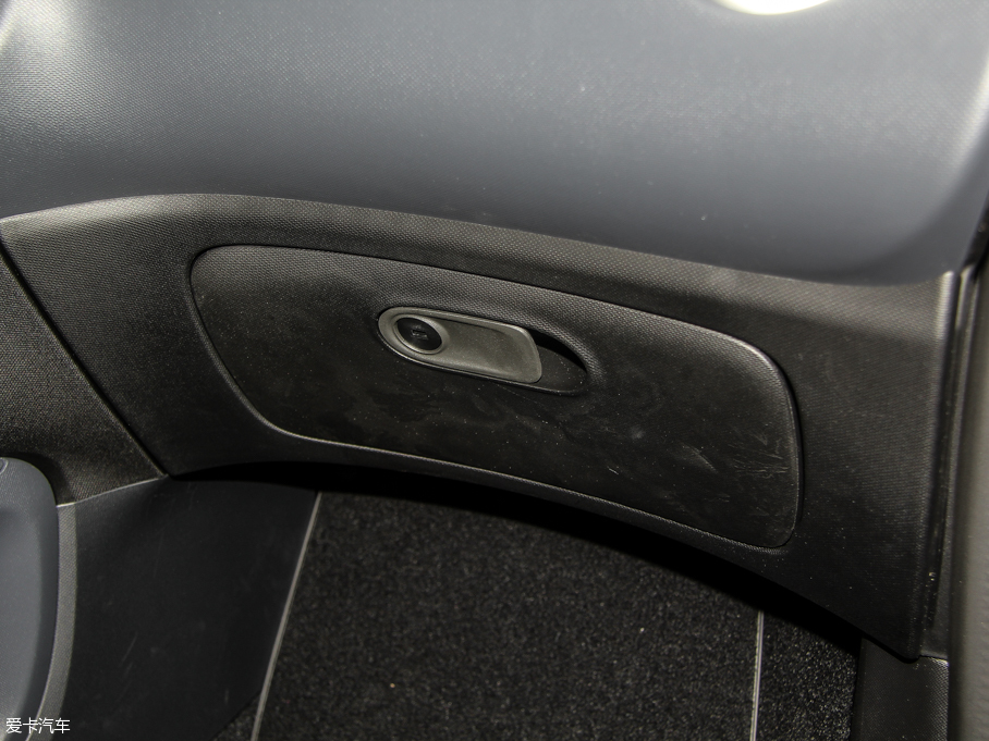 2015smart fortwo 1.0L Ӳ`Ӱ