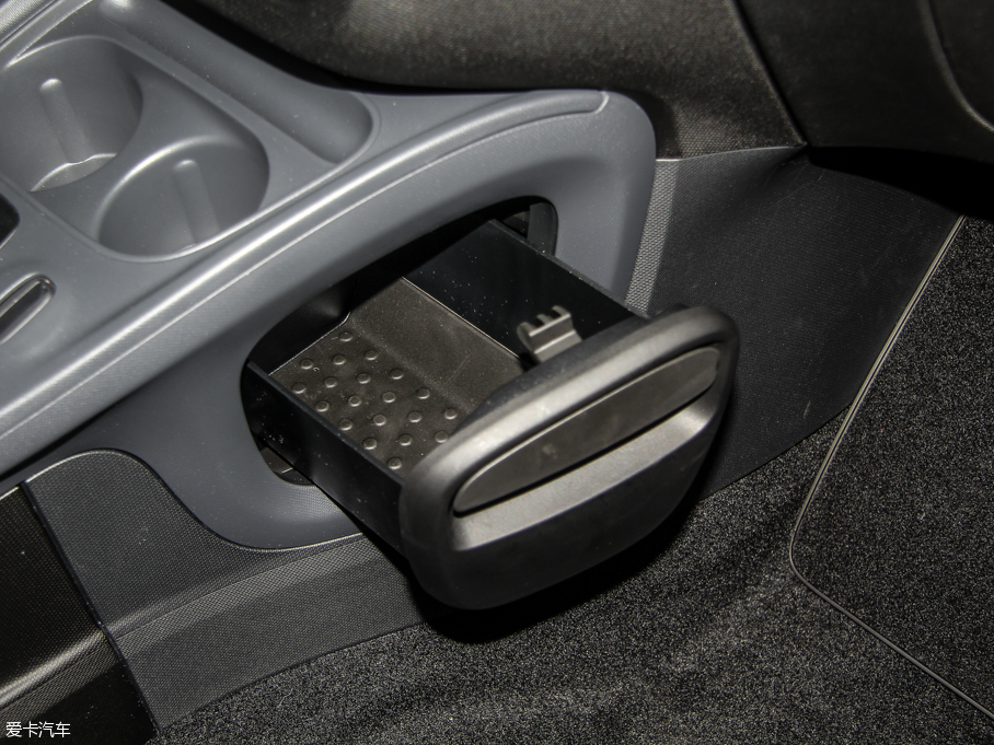 2015smart fortwo 1.0L Ӳ`(dng)