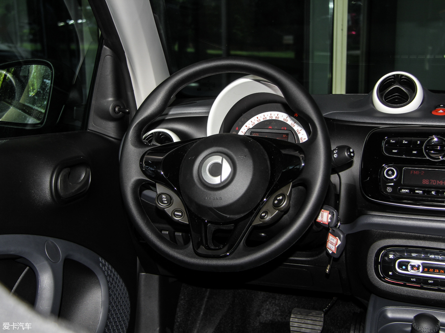 2015smart fortwo 1.0L Ӳ鶯