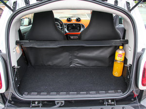 2015款1.0L 硬顶激情版 空间座椅