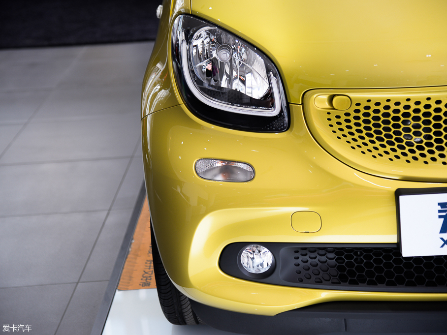 2016��smart forfour 0.9T ���ෲ�؄e��