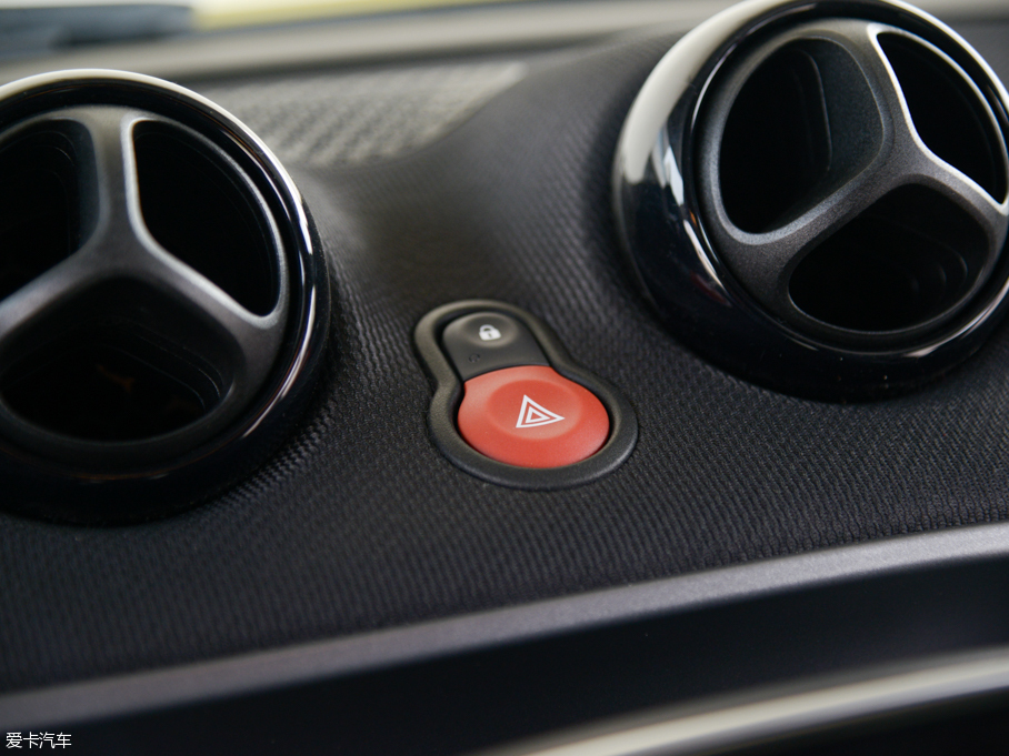 2016smart fortwo 0.9T Ӳh