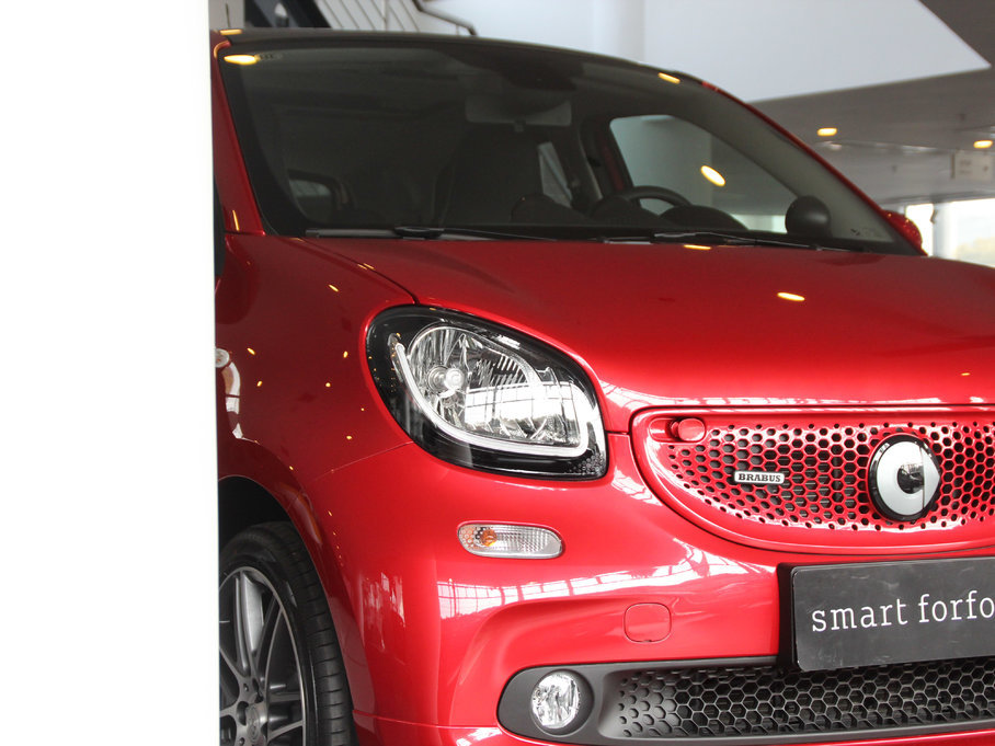 2017smart forfour BRABUS Xclusive