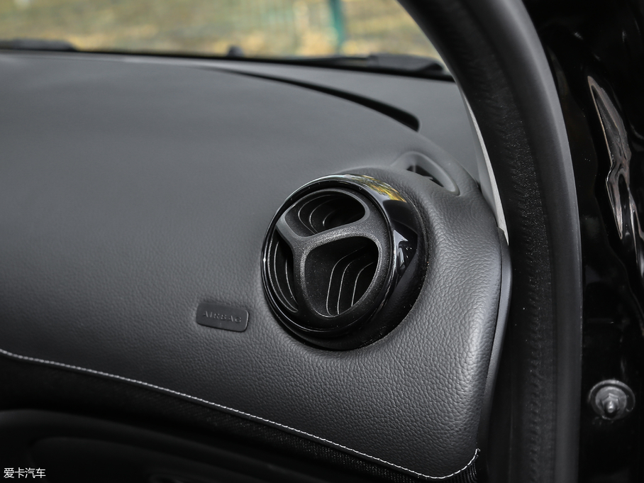 2017smart forfour BRABUS Xclusive