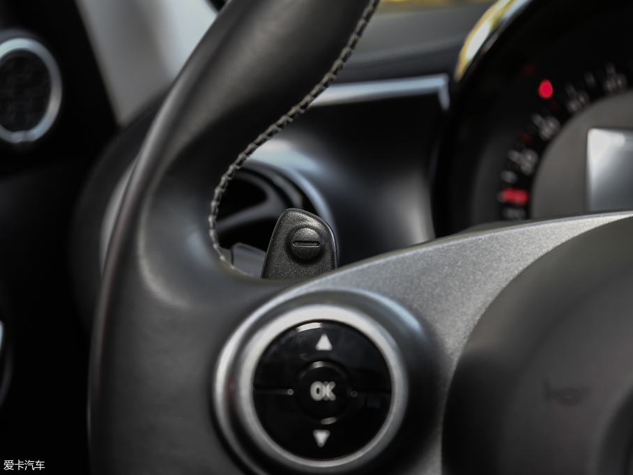 2017smart forfour BRABUS Xclusive