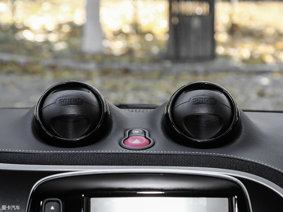 2017smart forfour BRABUS Xclusive