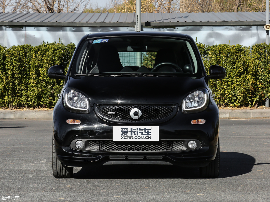 2017smart forfour BRABUS Xclusive
