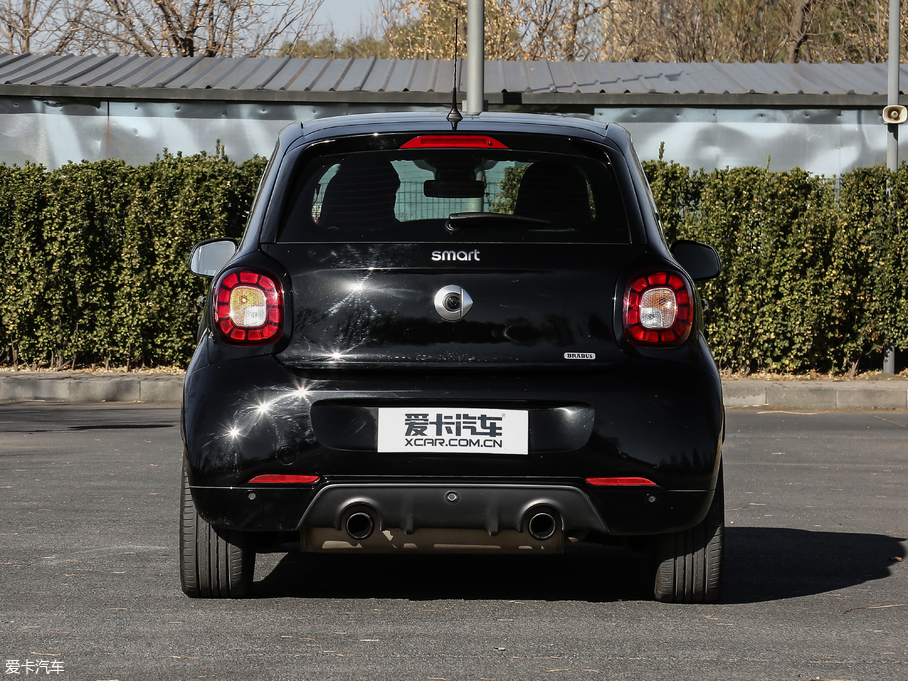 2017smart forfour BRABUS Xclusive