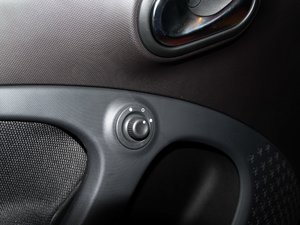 2017BRABUS Xclusive п؅^(q)