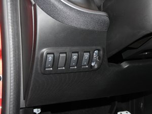 2017BRABUS Xclusive п؅^(q)