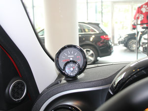 2017BRABUS Xclusive п؅^(q)