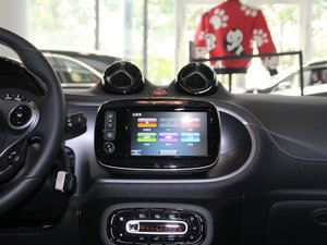 2017BRABUS Xclusive п؅^