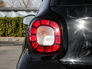 2017BRABUS Xclusive ^