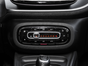 2017BRABUS Xclusive {(dio){(dio)(ji)