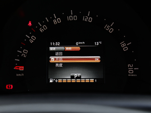 2017BRABUS Xclusive п؅^