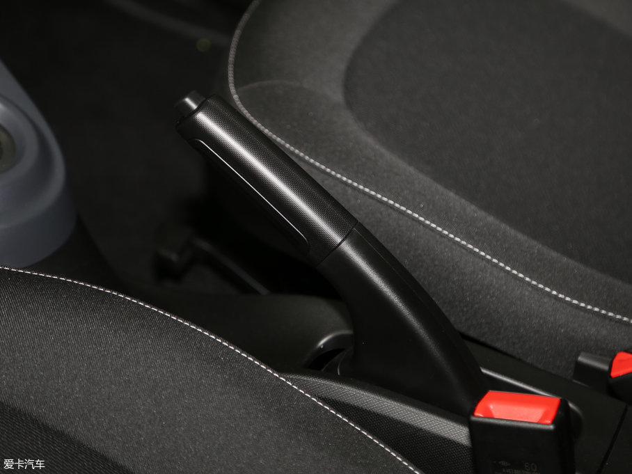 2017smart fortwo 1.0L ؄e