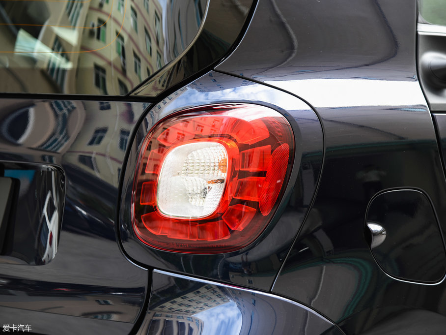 2017smart fortwo 1.0L {؄e