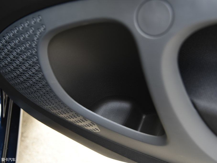 2017smart fortwo 1.0L {؄e