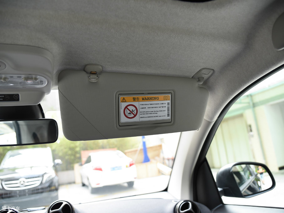 2017smart fortwo 1.0L {؄e