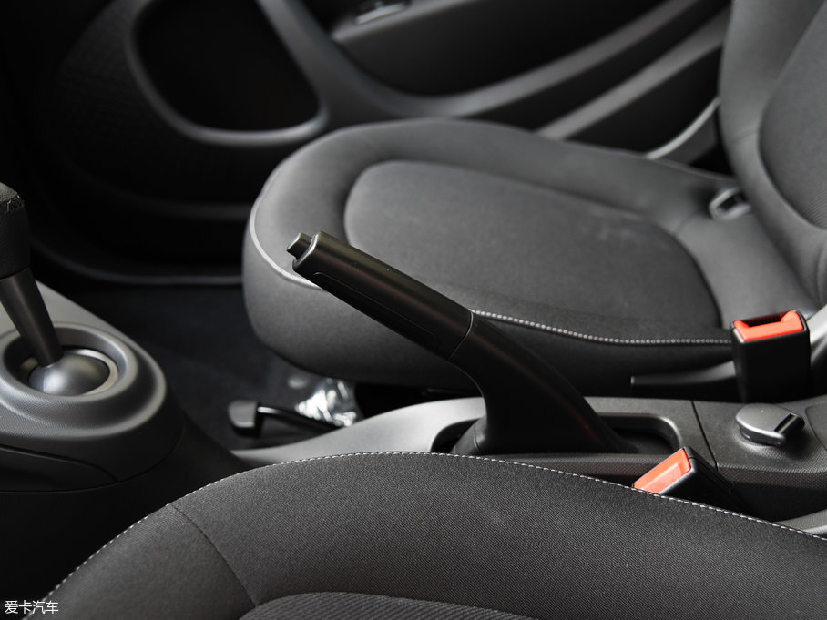 2017smart fortwo 1.0L {؄e