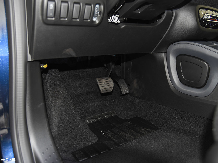 2017smart fortwo 1.0L {؄e