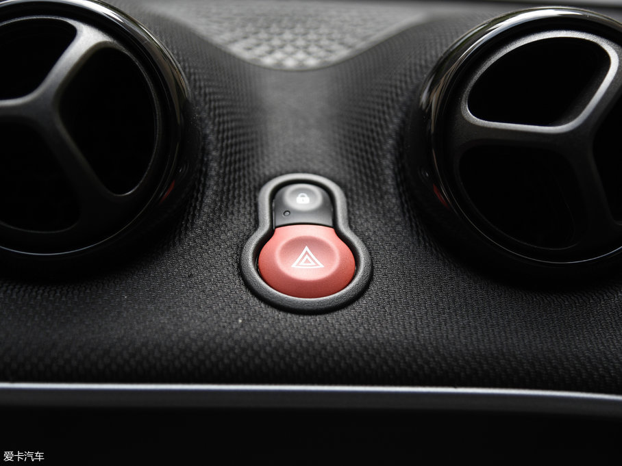 2017smart fortwo 1.0L {؄e