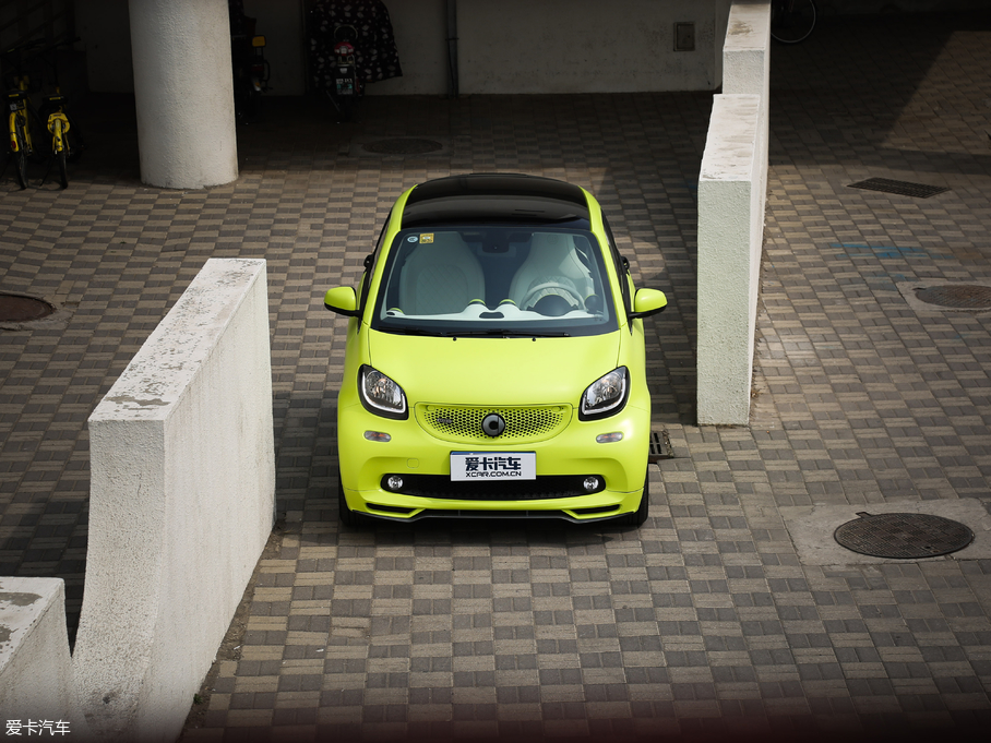 2017smart fortwo 0.9T BRABUS tailor madeٶӲ픰