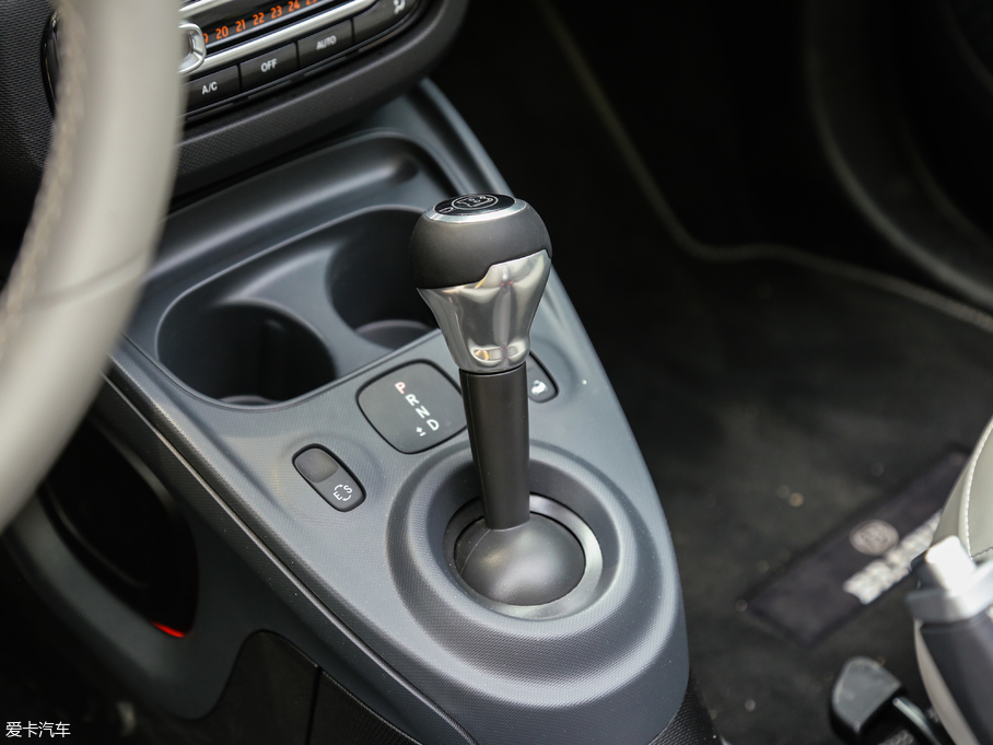 2017smart fortwo 0.9T BRABUS tailor madeٶƳ