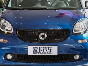 2017款1.0L 硬顶挚爱特别版 中网