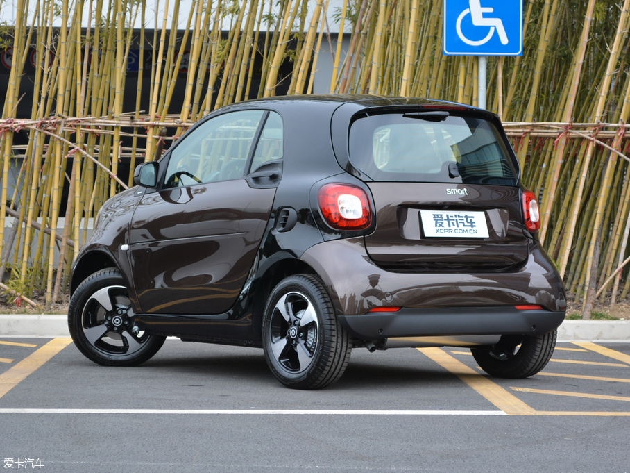 2018smart fortwo 0.9T ɿر