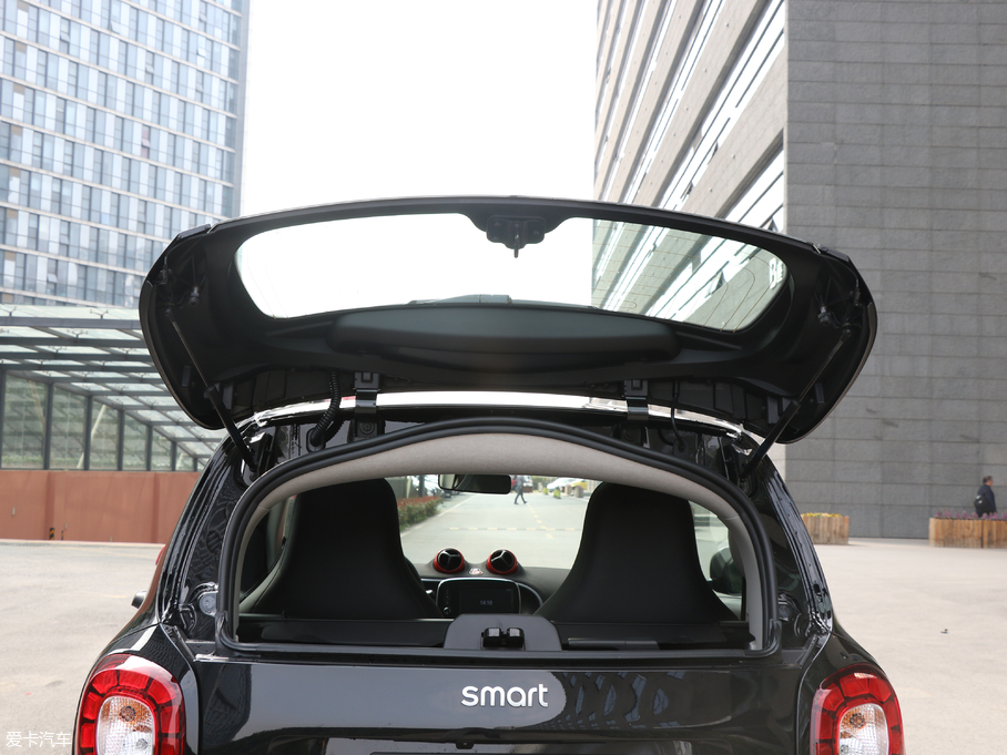 2018smart fortwo 0.9T ҫ؄e