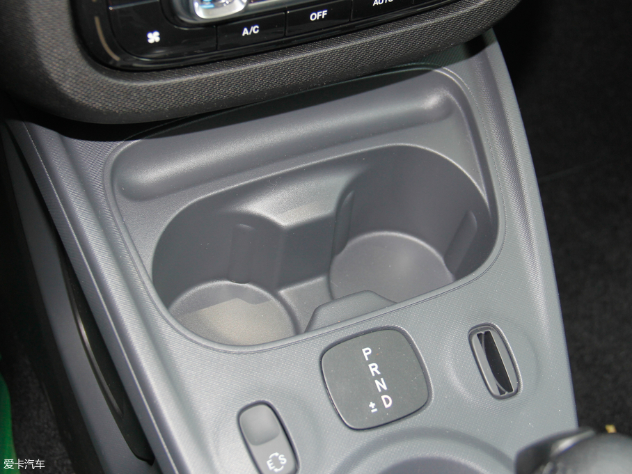 2018smart fortwo 0.9T 66ǧҫ؄e