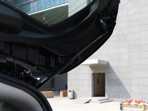 20180.9T ҫ؄e п؅^