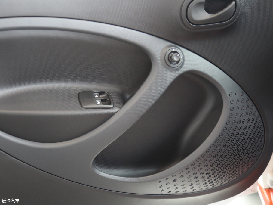 2018��smart forfour 1.0L �`��(d��ng)��