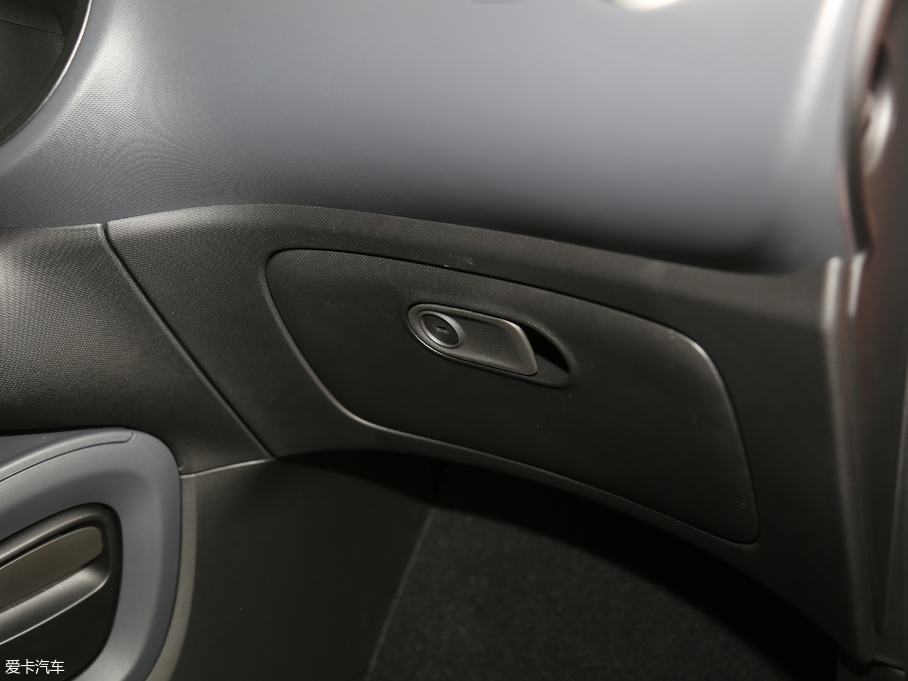 2018��smart forfour 1.0L �`��(d��ng)��