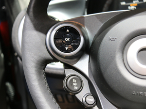 2018款EQ fortwo cabrio 中控区