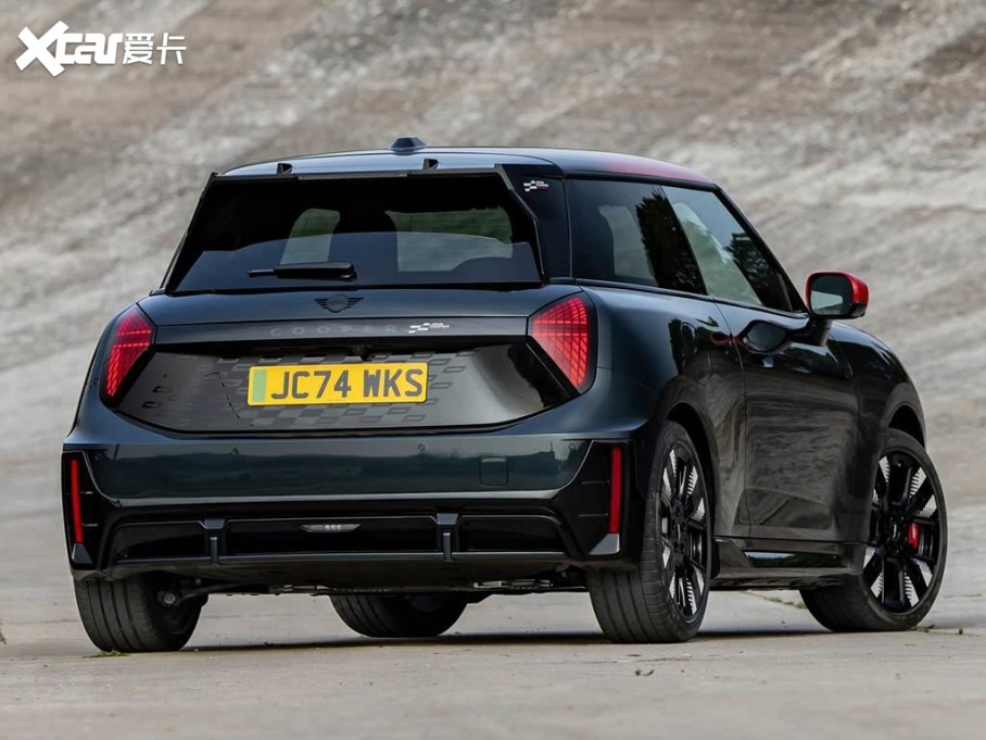 2025늄MINI JCW JOHN COOPER WORKS