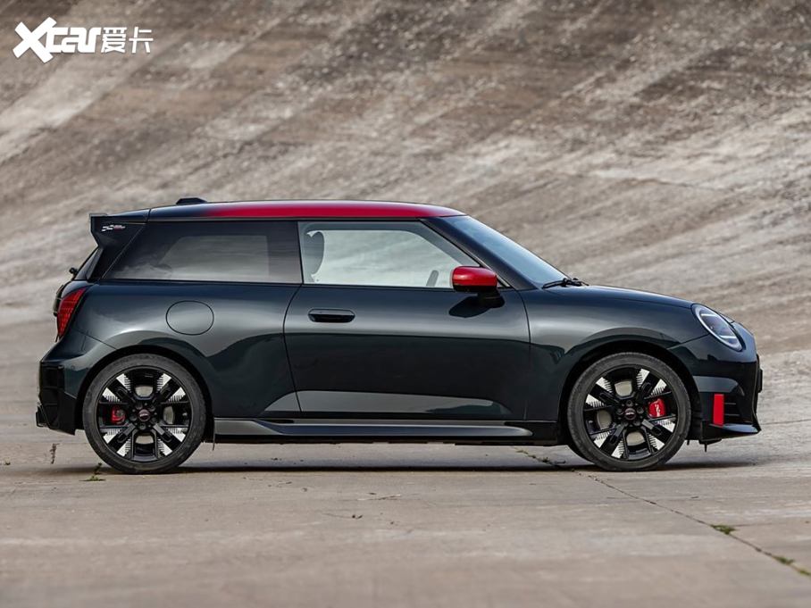 2025늄MINI JCW JOHN COOPER WORKS