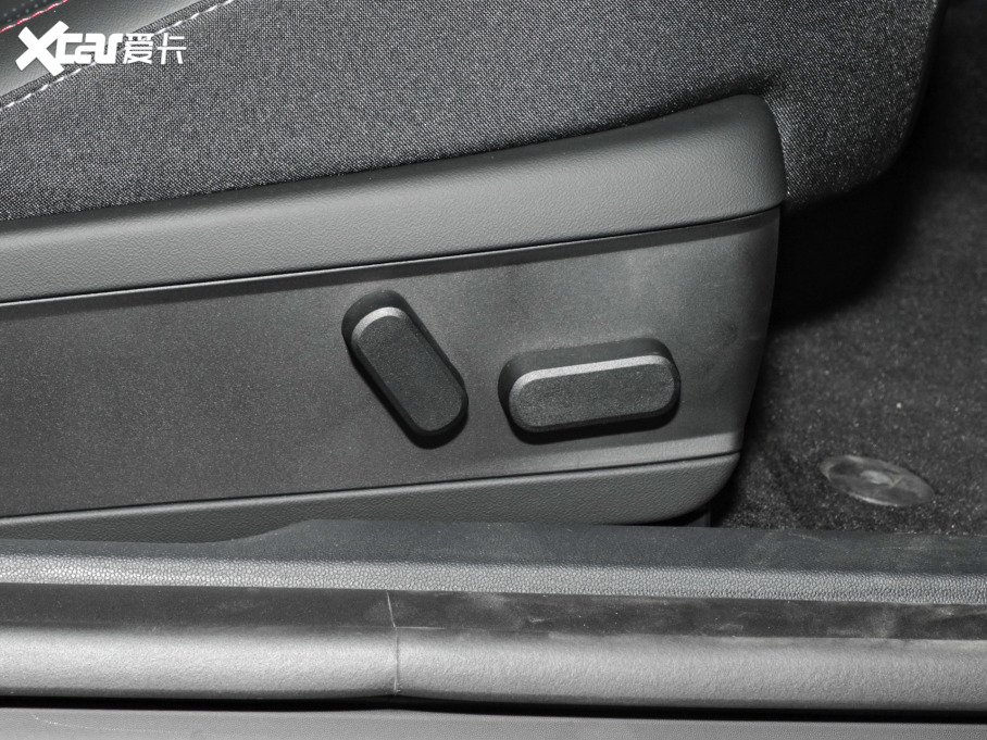 2025늄MINI JCW JOHN COOPER WORKS