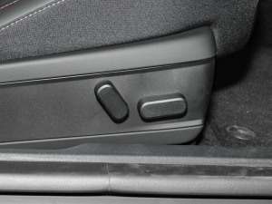 2025JOHN COOPER WORKS g