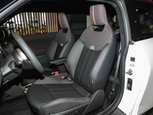 2025JOHN COOPER WORKS g