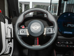 2025JOHN COOPER WORKS п؅^