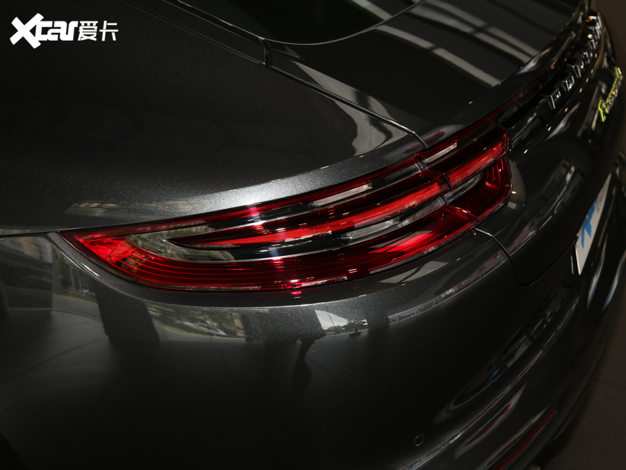 2018PanameraԴ 4 E-Hybrid