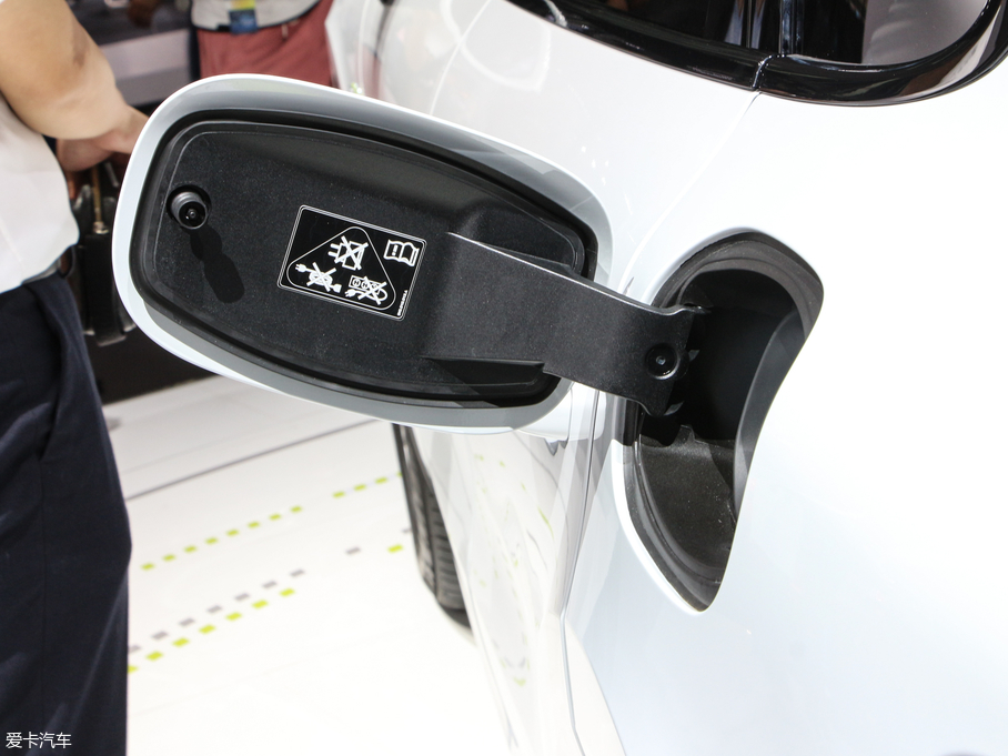 2019CayenneԴ E-Hybrid