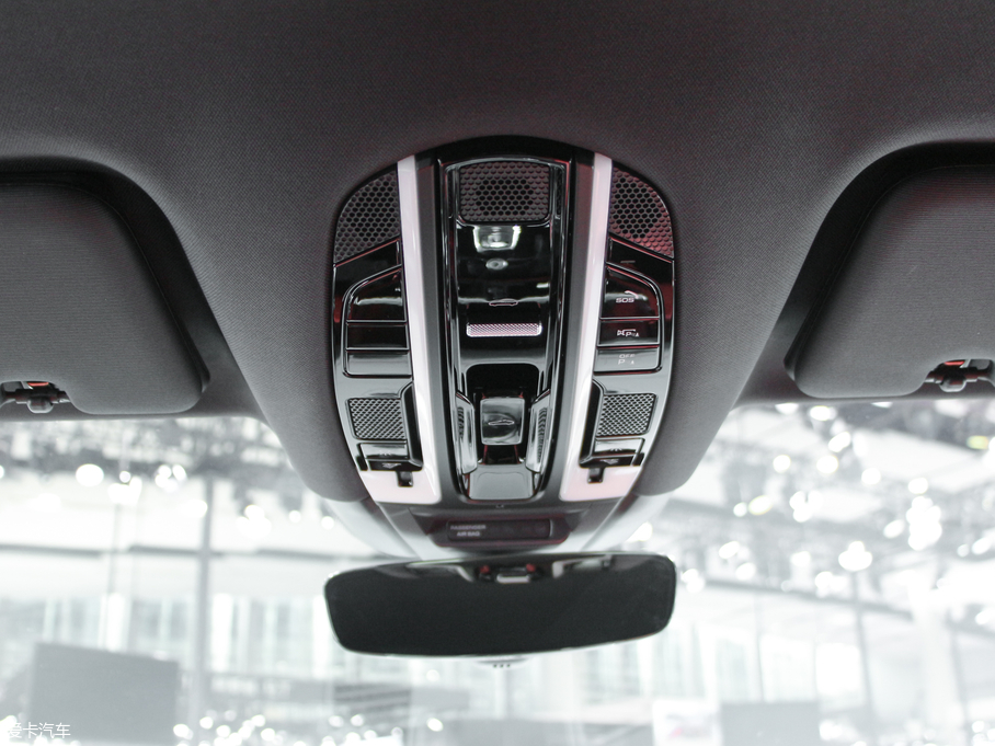 2019CayenneԴ E-Hybrid