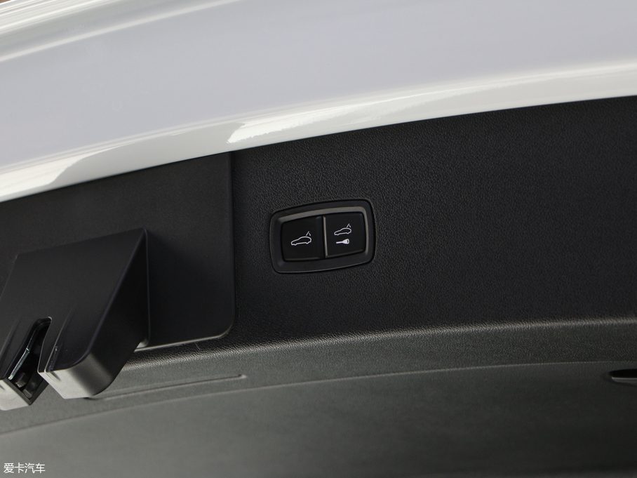 2019CayenneԴ E-Hybrid