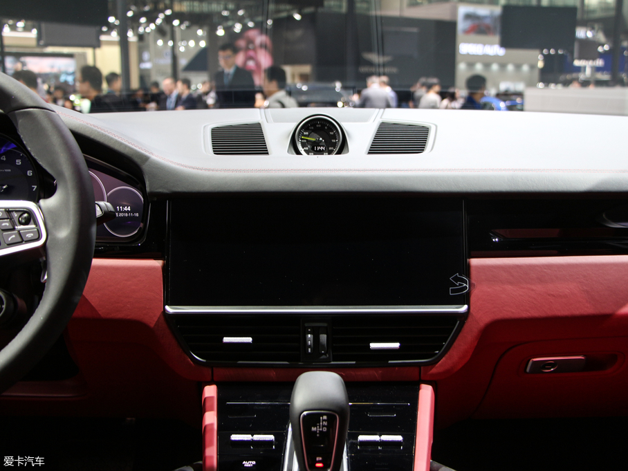 2019CayenneԴ E-Hybrid