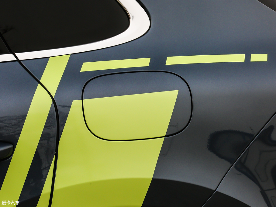 2019CayenneԴ E-Hybrid